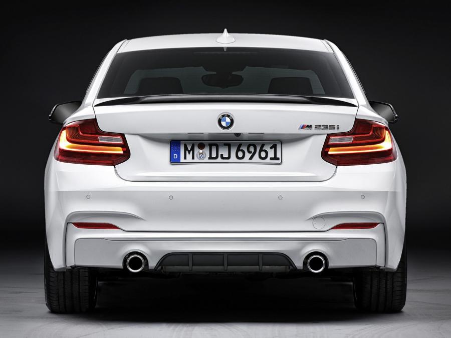  BMW M235i Coupe M Performance Accessories 2014 года  (фото 6 из 11)